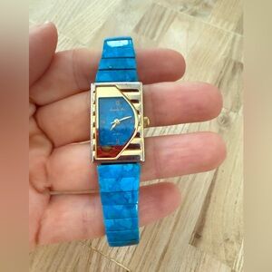 Santa Fe half moon crescent turquoise blue color watch NEW BATTERY